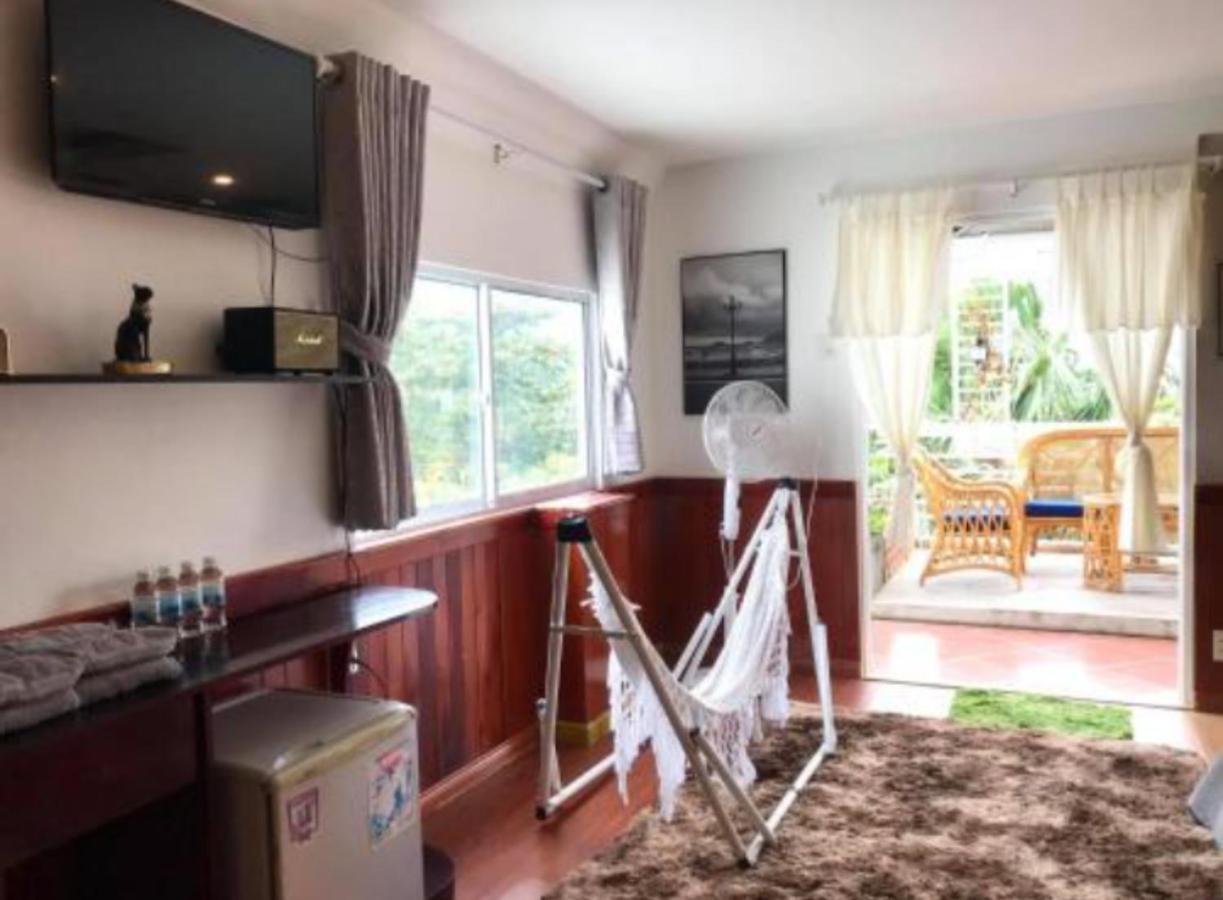 Con Son Island Home Chi Khu Co Ong Exteriör bild